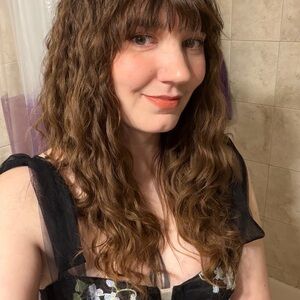 Meet your Posher, Miranda